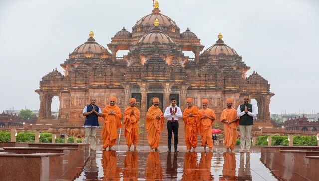 Akshardham Temple visit Sunak Akshatas bond with India