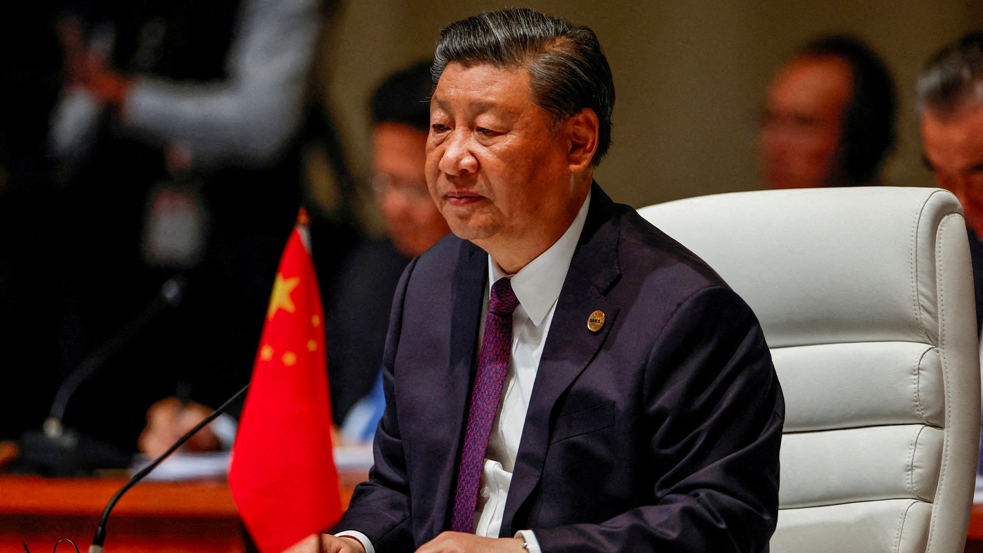چین آخرین محدودیت‌های تراشه‌های ایالات متحده را «با انگیزه سیاسی» می‌خواند که «هیچ مبنایی در واقعیت ندارد»