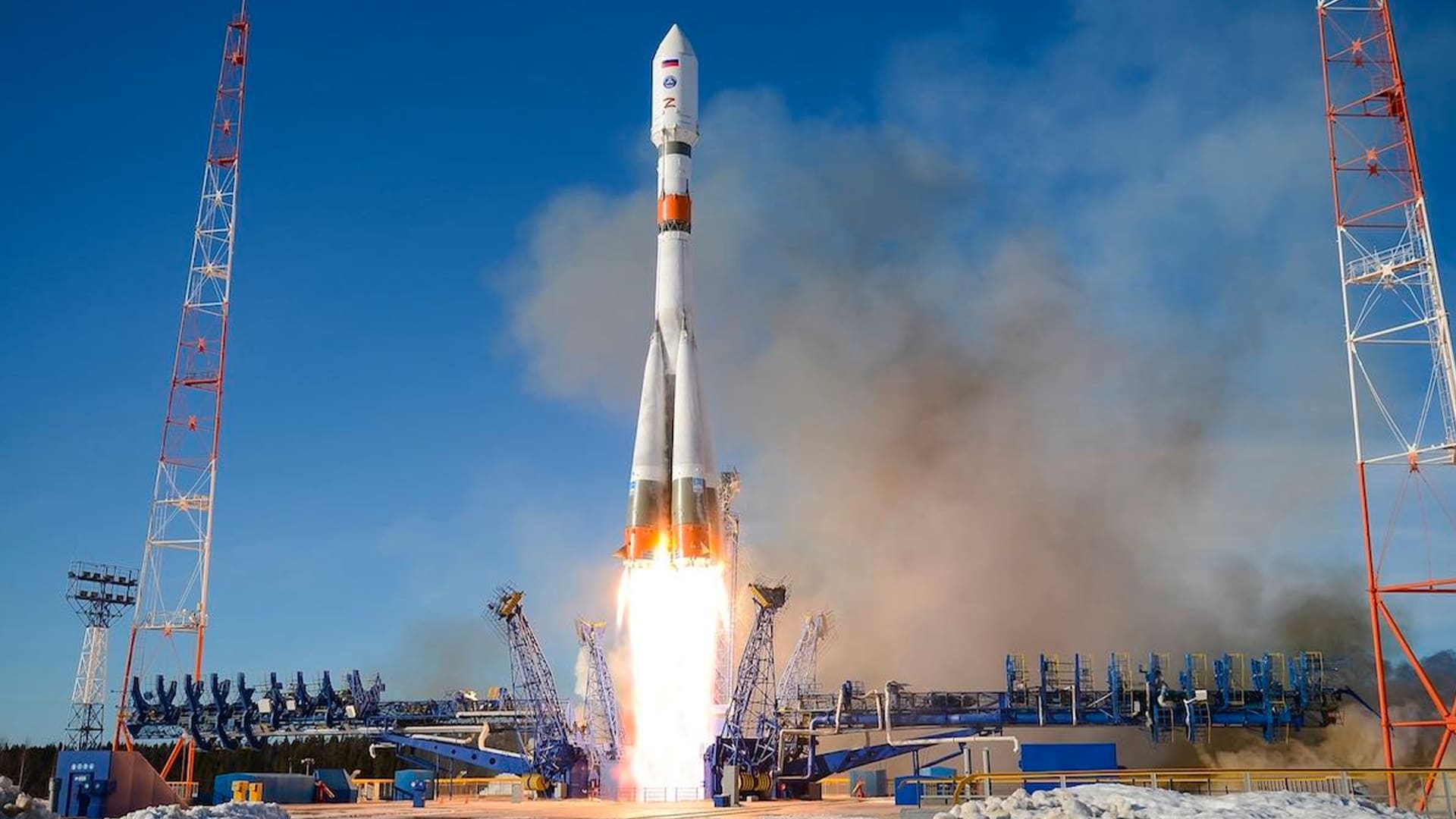 Cosmic Cash: Russia to let brands plaster rockets with ads, raise funds for space exploration