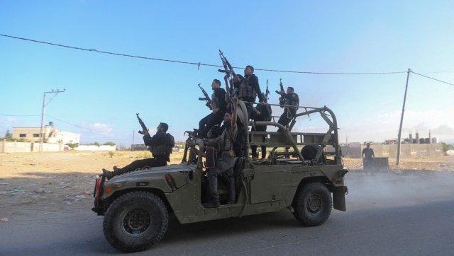 Hamas threatens to kill hostages if Israel continues air strikes