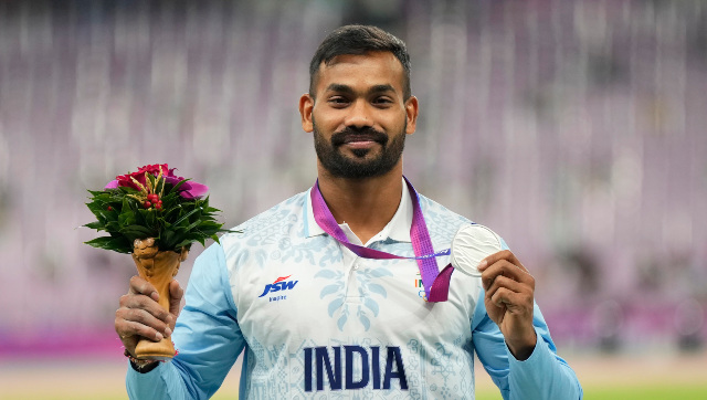 Kishore Jena felicitated by Odisha government after winning silver at Hangzhou Asian Games Kishore Jena felicitated by Odisha government after winning silver at Hangzhou Asian Games