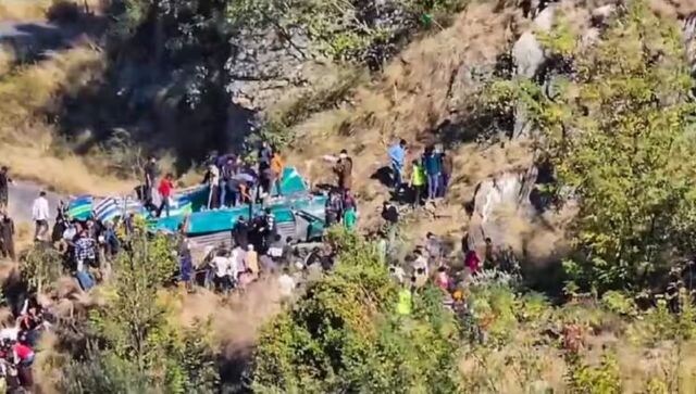 WATCH: Jammu admin airlifts injured from Doda bus accident site