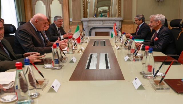 Jaishankar meets Italian Defence Minister Guido Crosetto, interacts with Senate members during Italy visit Jaishankar meets Italian Defence Minister Guido Crosetto, interacts with Senate members during Italy visit