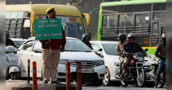 Delhi govt defers implementation of odd-even scheme till SC reviews effectiveness