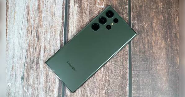 Samsung joins AI arms race, teases Galaxy AI to take better photos, translate calls in real-time