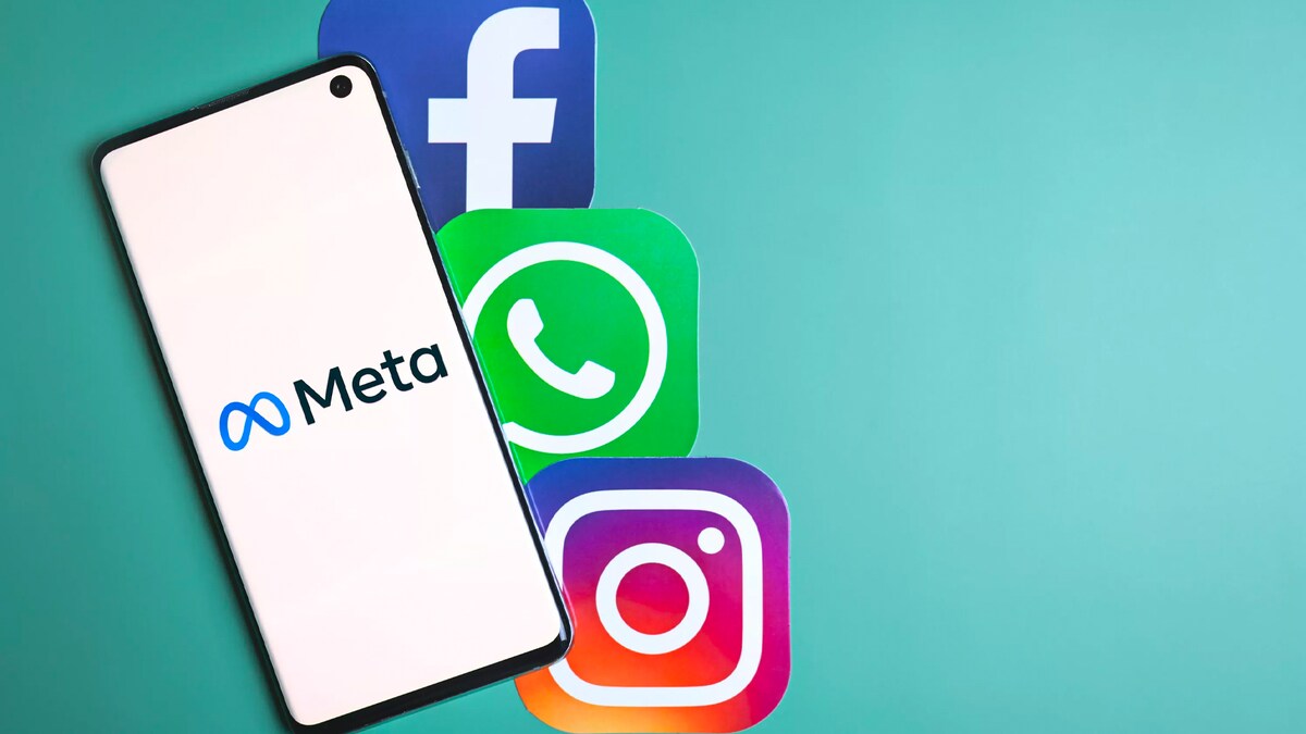 Meta AI chatbot now available to some WhatsApp users, here is how it works  - India Today