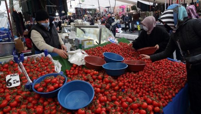 Türkiye’nin enflasyon oranı Kasım ayında %62’ye yükseldi, bu bir rahatlama oldu