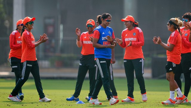 Amol Muzumdar's message to India women's cricket team: 'Look inward to challenge one of the best sides'