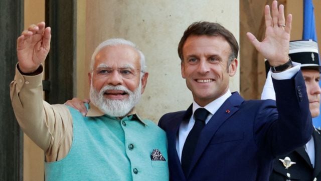 India Invites France S Emmanuel Macron As 2024 Republic Day Chief Guest   PM Modi And Macron 