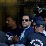 Pakistan: Supreme Court grants bail to PTI chief Imran Khan in state secret leak case