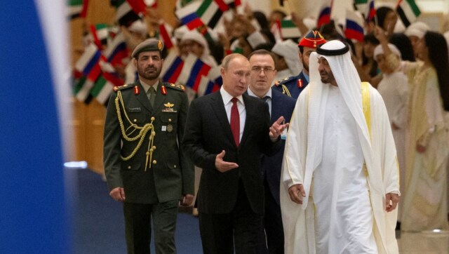 C'est le Début de la Fin - Page 4 Vladimir-Putin-Russia-UAE-Saudi-Arabia-