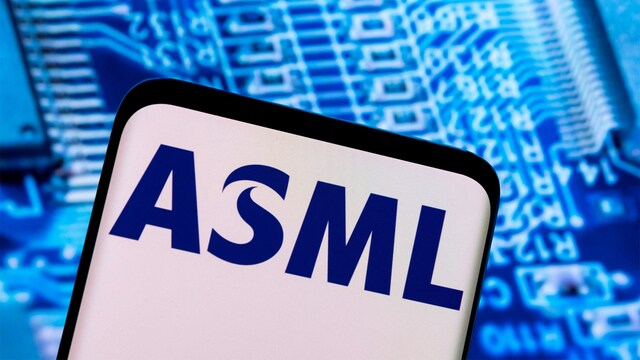 Netherlands blocks ASML from exporting chipmaking machines to China following US export restrictions