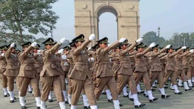 गणतंत्र दिवस परेड में फ्रांसीसी सेना की टुकड़ी में मार्च करने वाले छह भारतीय कौन हैं?