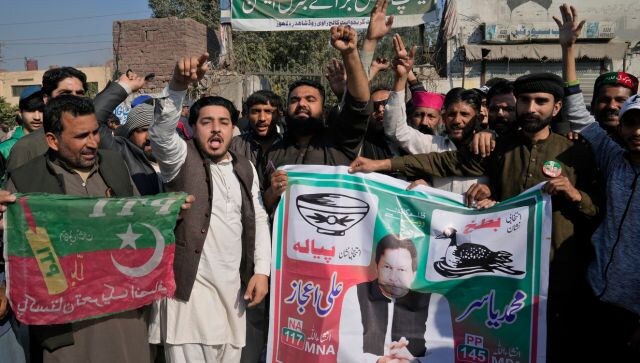 Pakistan Polls 2024: PML-N reaching out to PPP, MQM-P and JUI-F to form coalition govt, says Nawaz Sharif Pakistan Polls 2024: PML-N reaching out to PPP, MQM-P and JUI-F to form coalition govt, says Nawaz Sharif