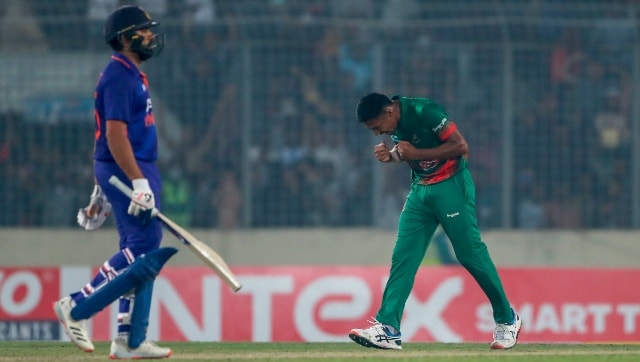 印度vs孟加拉国:罗希特·夏尔马的英雄表现徒劳，东道主以惊险的五连胜锁定ODI系列赛