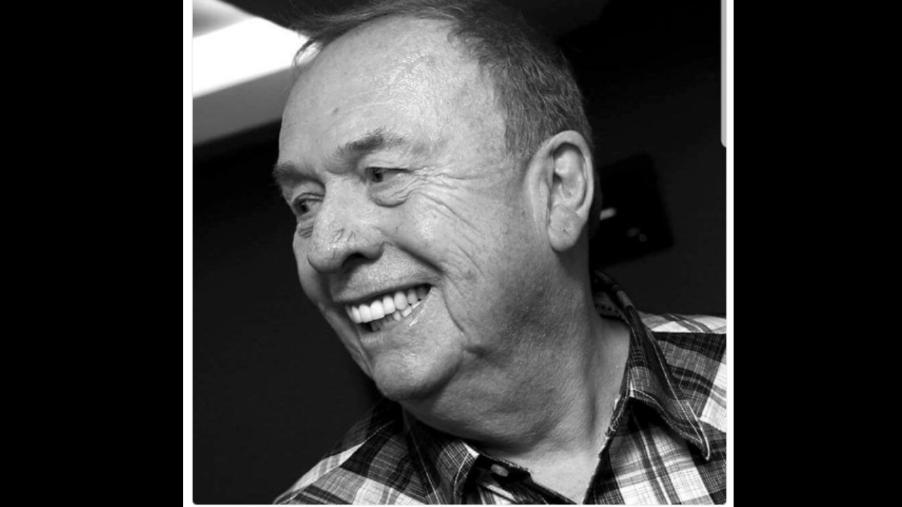 The Beatles chief recording engineer Geoff Emerick, who worked on Abbey Road, Revolver, passes away at 72