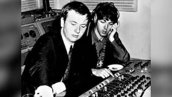 The Beatles' chief recording engineer Geoff Emerick, who worked on Abbey Road, Revolver, passes away at 72