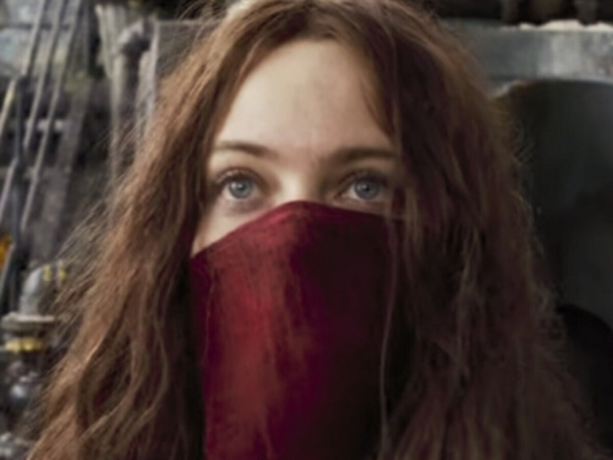 Mortal Engines Imagines An Apocalyptic World With Mobile Cities