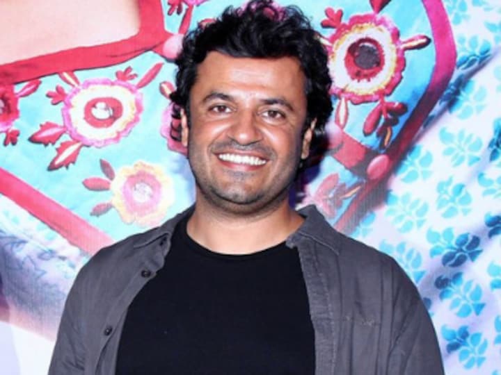 Vikas Bahl cleared of sexual harassment charges following internal probe, will receive directorial credit for Super 30