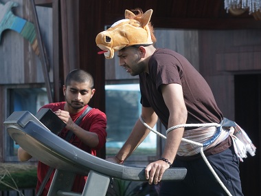 Bigg Boss 12, 16 October, Day 30 written updates: Sreesanth threatens to leave; Anup confronts Jasleen Bigg Boss 12, 16 October, Day 30 written updates: Sreesanth threatens to leave; Anup confronts Jasleen