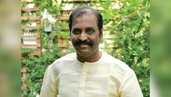 Veteran Tamil lyricist Vairamuthu admitted to Madurai hospital for food-related allergic reaction