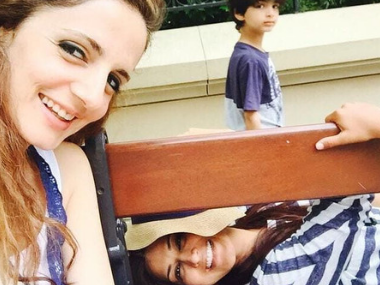 Sonali Bendre wishes Sussanne Khan on 40th birthday: Cheers to all our shenanigans, madness, laughter, love Sonali Bendre wishes Sussanne Khan on 40th birthday: Cheers to all our shenanigans, madness, laughter, love