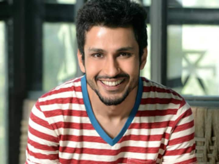 Amol Parashar joins cast of Alankrita Shrivastava's Dolly Kitty Aur Voh Chamakte Sitare