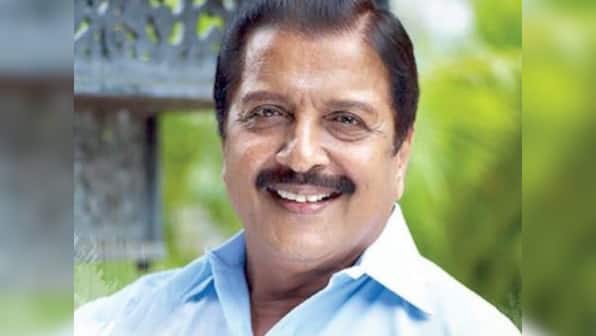 Tamil actor Sivakumar smacks phone from man as he tries to take selfie; Twitter bursts into memes