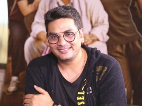 Federation of Western India Cine Employees demands Mukesh Chhabra's services be reinstated Federation of Western India Cine Employees demands Mukesh Chhabra's services be reinstated