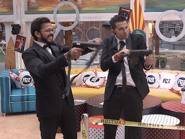 Bigg Boss 12, 13 November, Day 58 written updates: Sreesanth and Romil target Dipika, Jasleen, Megha, Rohit in task Bigg Boss 12, 13 November, Day 58 written updates: Sreesanth and Romil target Dipika, Jasleen, Megha, Rohit in task
