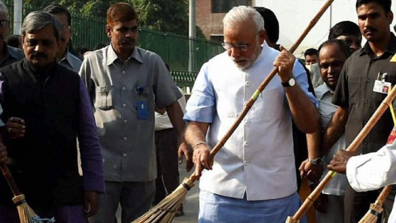 World Toilet Day 2018 Swachh Bharat Abhiyan claims 90 of India