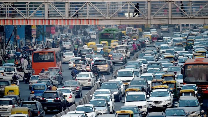 Drivers travelling alone in cars won't be fined for not wearing masks, says Delhi health department
