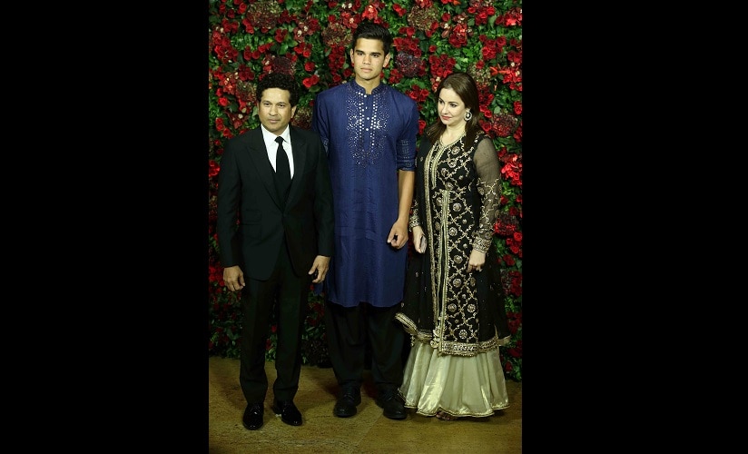 Sachin Tendulkar with son Arjun and wife Anjali