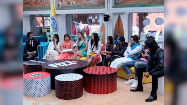 Bigg Boss 12, 7 December, Day 82 written updates: Salman Khan reprimands Surbhi, Rohit