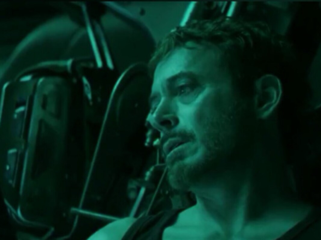 Avengers Endgame Tony Stark S Impending Lonely Death In Space Stirs Fan Reactions Entertainment News Firstpost Avengers Endgame Tony Stark S Impending Lonely Death In Space Stirs Fan Reactions Entertainment News Firstpost