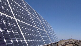 India's renewable energy sector might fail to meet its 175 GW target by 2022: CSE report