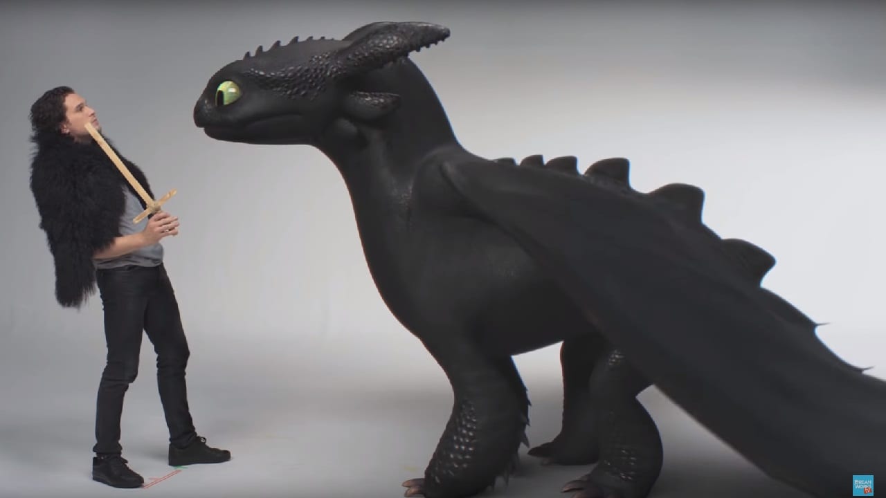 toothless dragon sitting