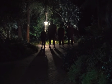 Us trailer: Lupita Nyong'o, Winston Duke battle mysterious doppelgangers in Jordan Peele's Get Out follow-up Us trailer: Lupita Nyong'o, Winston Duke battle mysterious doppelgangers in Jordan Peele's Get Out follow-up