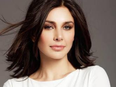 Lisa Ray criticises Citizenship Amendment Act, claims it is tough to 'navigate the tortuous Indian bureaucracy' Lisa Ray criticises Citizenship Amendment Act, claims it is tough to 'navigate the tortuous Indian bureaucracy'