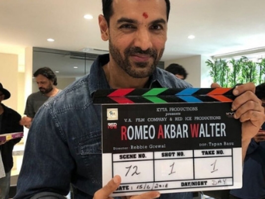 Romeo Akbar Walter John Abraham Jackie Shroff Mouni Roy S Espionage Drama To Release On 12 April Entertainment News Firstpost Amar akbar anthony 2018 a man with dissociative identity disorder takes revenge on four businessmen to his family's murder. romeo akbar walter john abraham