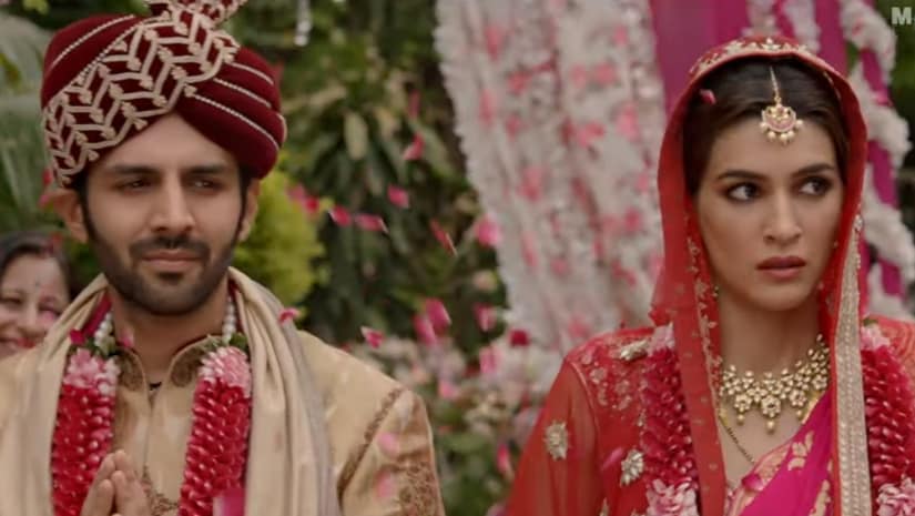 Luka Chhupi trailer: Kartik Aaryan, Kriti Sanons live-in relationship becomes a family affair