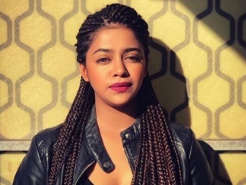 Ravi Kishan's daughter Riva to make Bollywood debut with Sab Kushal Mangal alongside Priyaank Sharma Ravi Kishan's daughter Riva to make Bollywood debut with Sab Kushal Mangal alongside Priyaank Sharma