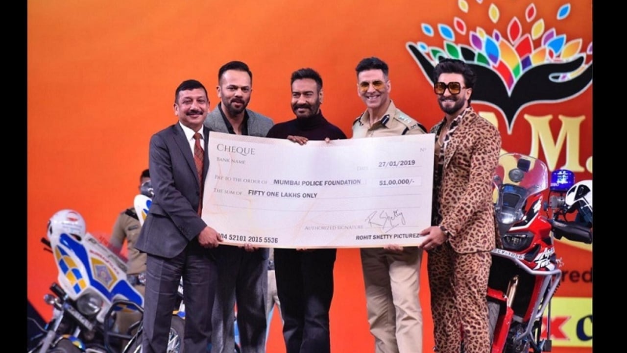 Rohit Shetty donates Rs 51 lakh from Simmba earnings to Mumbai Police welfare fund at Umang 2019
