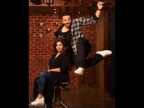 Farah Khan says her upcoming collaboration with Rohit Shetty is going to be a 'really big, massive Bollywood musical' Farah Khan says her upcoming collaboration with Rohit Shetty is going to be a 'really big, massive Bollywood musical'