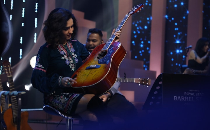 Royal Stag Barrel Select MTV Unplugged S8: Neeti Mohan, Arjun Kanungo, Bhuvan Bam perform in third episode