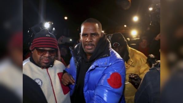 R Kelly's bail set at $1 million in sexual abuse case; singer's lawyer calls decision 'fair and reasonable'