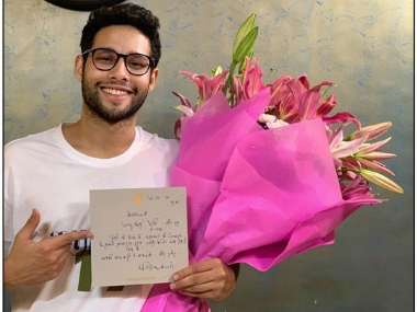 Gully Boy star Siddhant Chaturvedi gets a hand-written congratulatory note from Amitabh Bachchan Gully Boy star Siddhant Chaturvedi gets a hand-written congratulatory note from Amitabh Bachchan