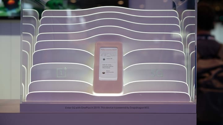 OnePlus' 5G-powered phone showcased at MWC 2019 streaming a cloud-based game