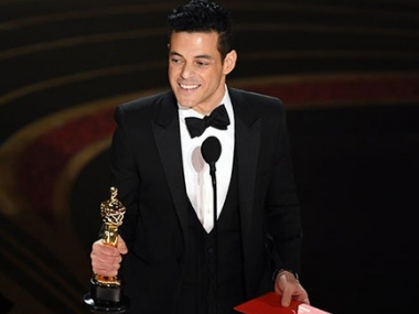 Oscars 2019: Rami Malek tumbles off stage following acceptance speech, paramedics rush to Best Actor's aid Oscars 2019: Rami Malek tumbles off stage following acceptance speech, paramedics rush to Best Actor's aid
