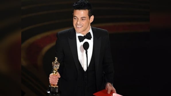 Oscars 2019: Rami Malek tumbles off stage following acceptance speech, paramedics rush to Best Actor's aid